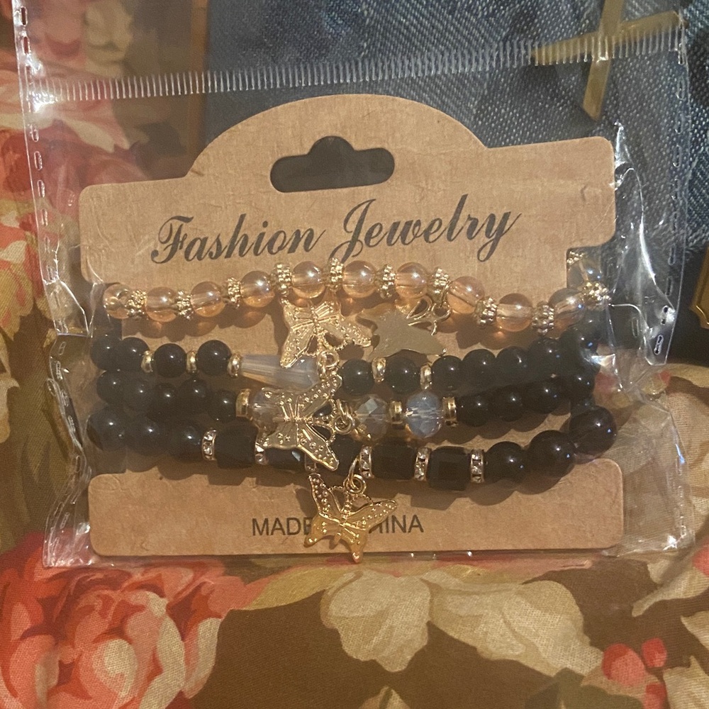 Fashion Jewelry Black and Gold Beaded Bracelet Set of 4 with Butterflies